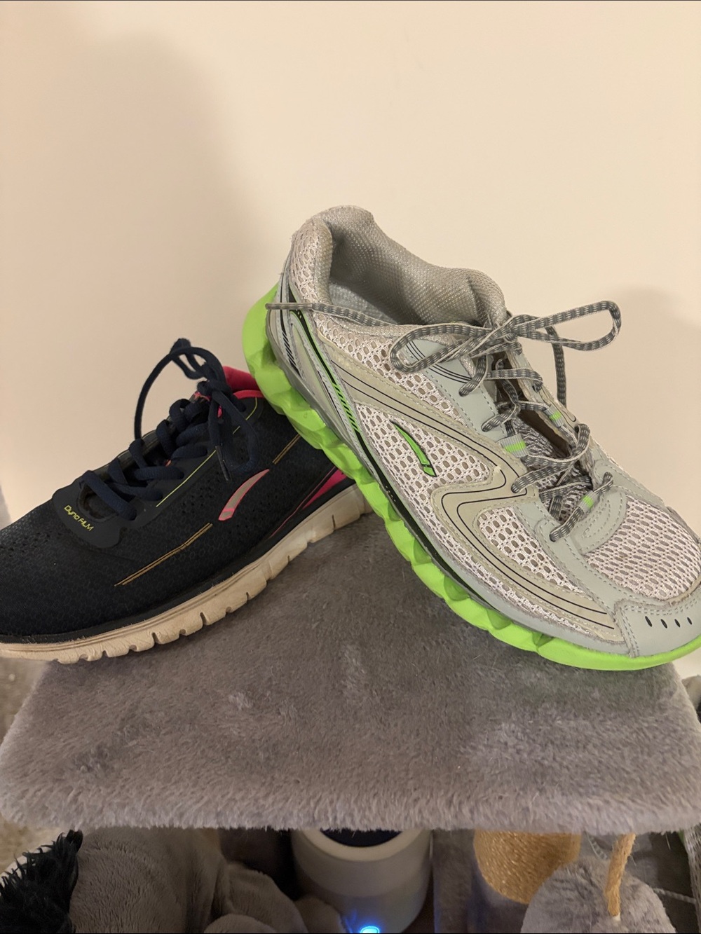 2 Pair of L.A. Gear Sneakers